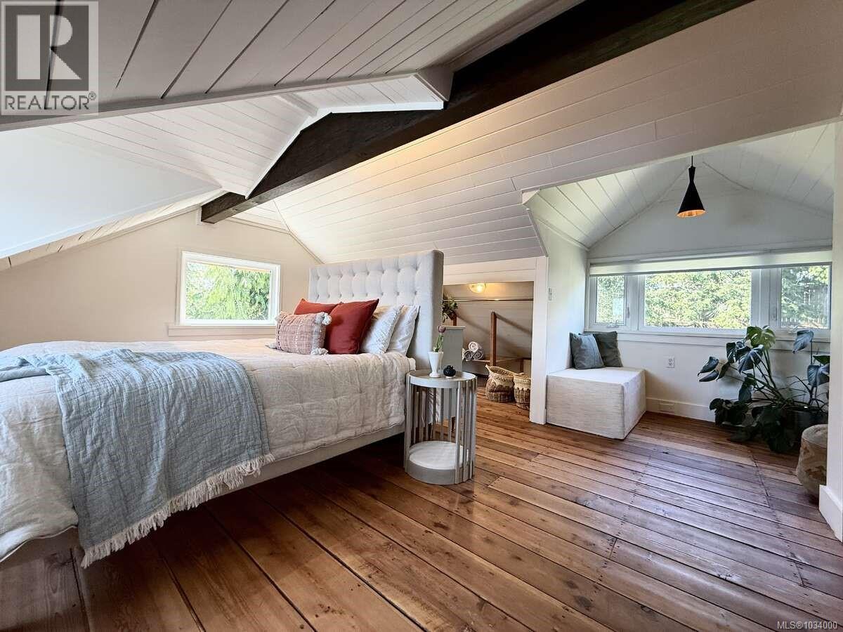 5696 Island Hwy S, Union Bay, British Columbia  V0R 3B0 - Photo 25 - 1034000