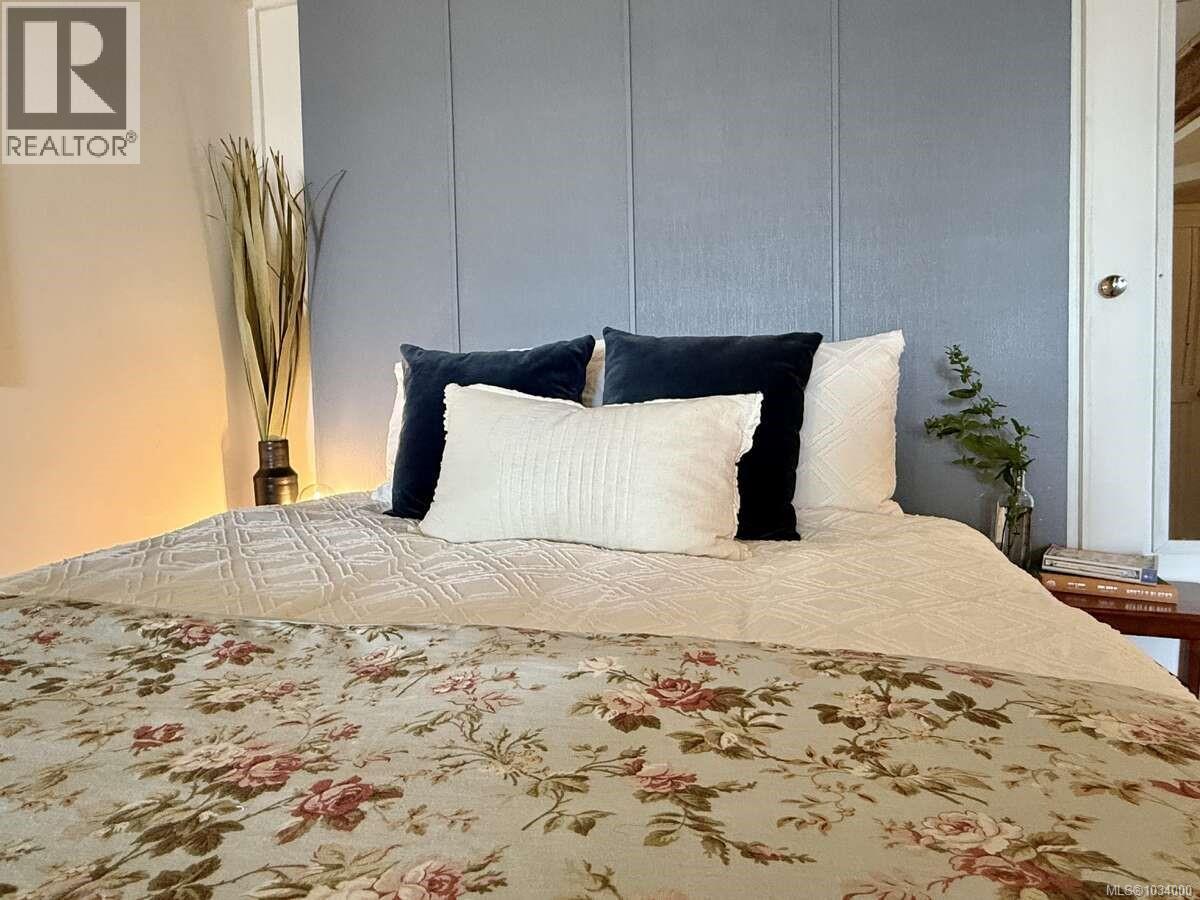 5696 Island Hwy S, Union Bay, British Columbia  V0R 3B0 - Photo 52 - 1034000