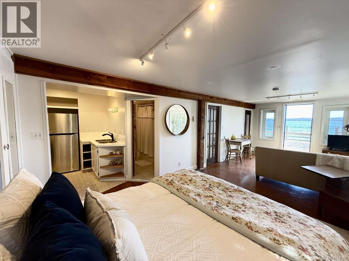 5696 Island Hwy S, Union Bay, British Columbia  V0R 3B0 - Photo 53 - 1034000