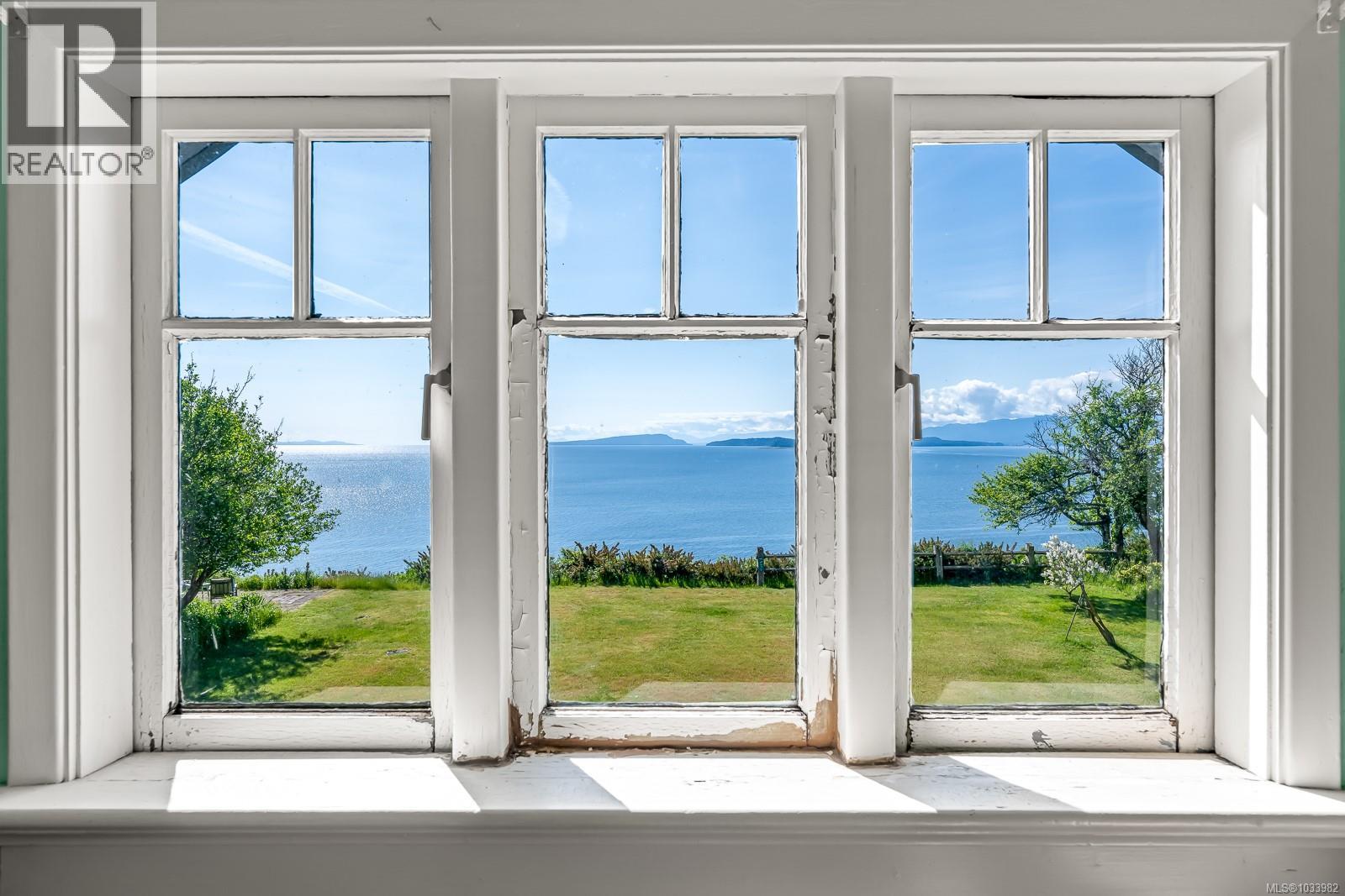 965 Balmoral Rd, Comox, British Columbia  V9M 3W2 - Photo 14 - 1033982