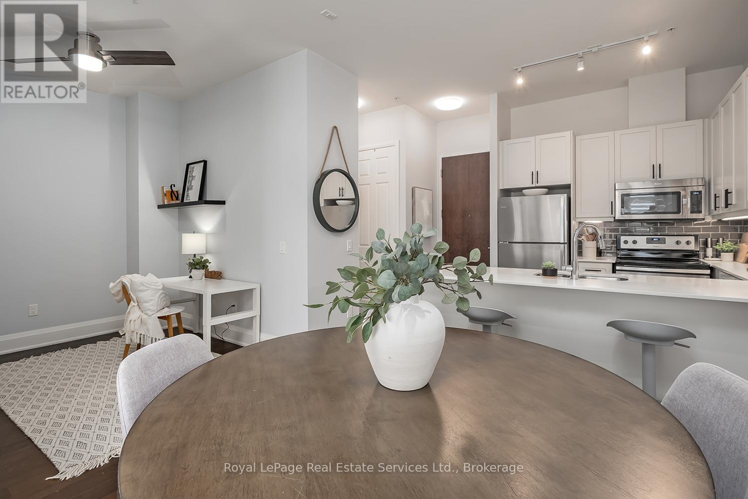 121 - 2480 Prince Michael Drive, Oakville, Ontario  L6H 0H1 - Photo 10 - W13060088