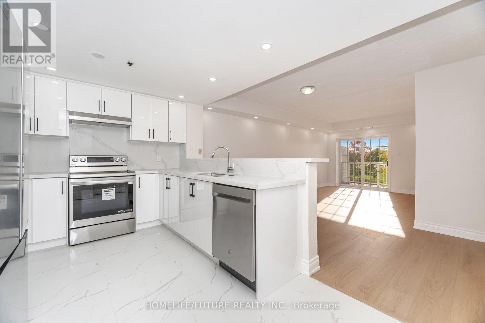 203 - 7428 Markham Road, Markham, Ontario  L3S 4V6 - Photo 10 - N12801888