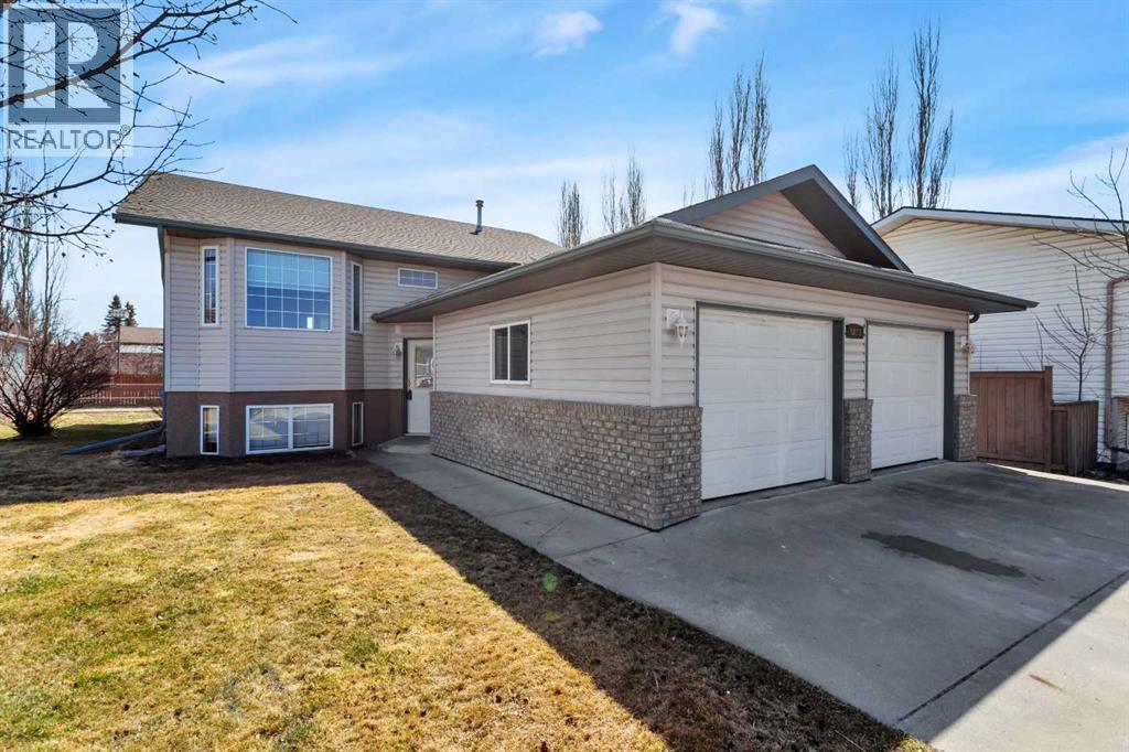 5823 60 Avenue, rocky mountain house, Alberta