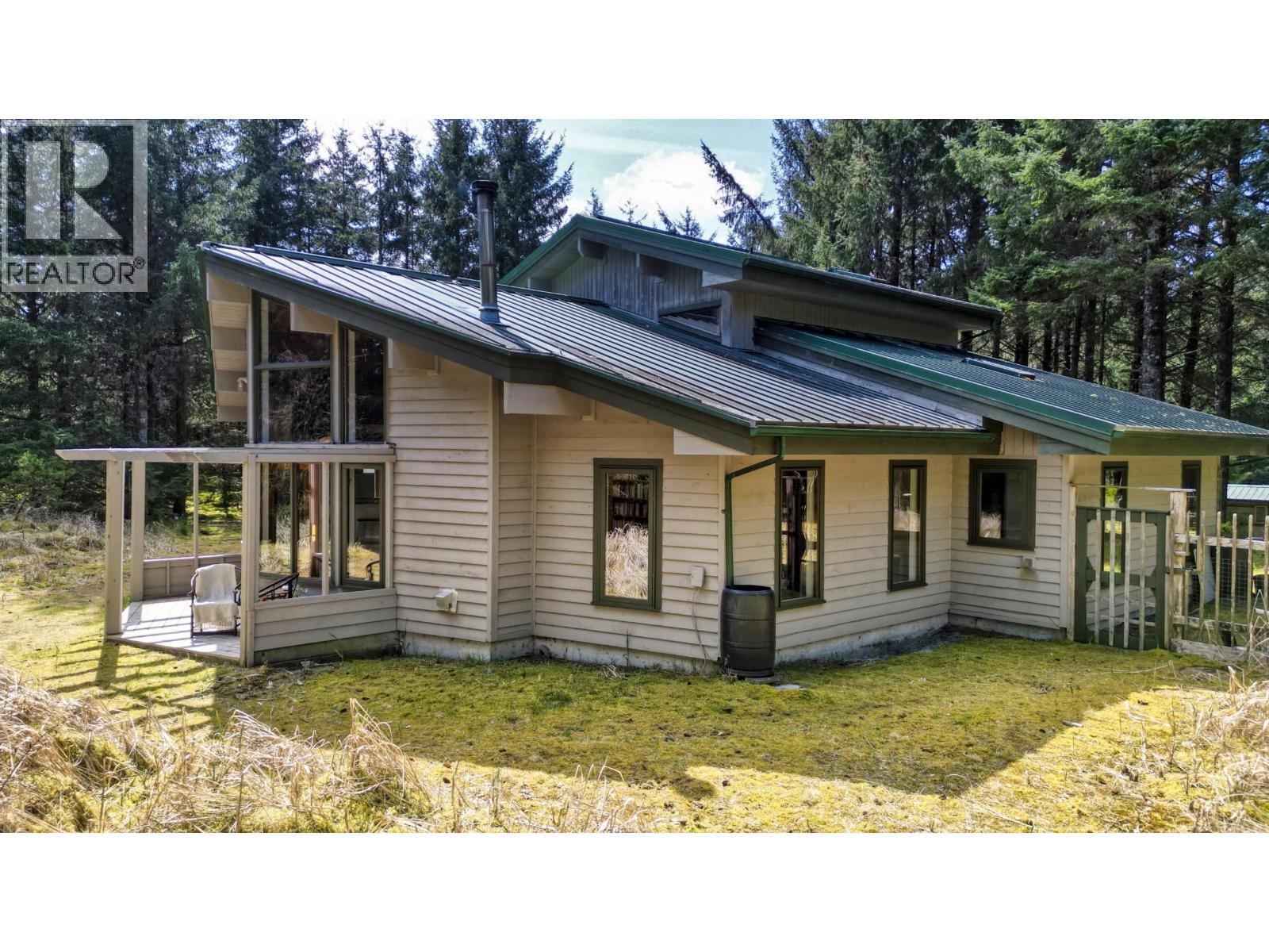 1995 Beitush Road, Daajing Giids City, British Columbia  V0T 1Y0 - Photo 17 - R3116966