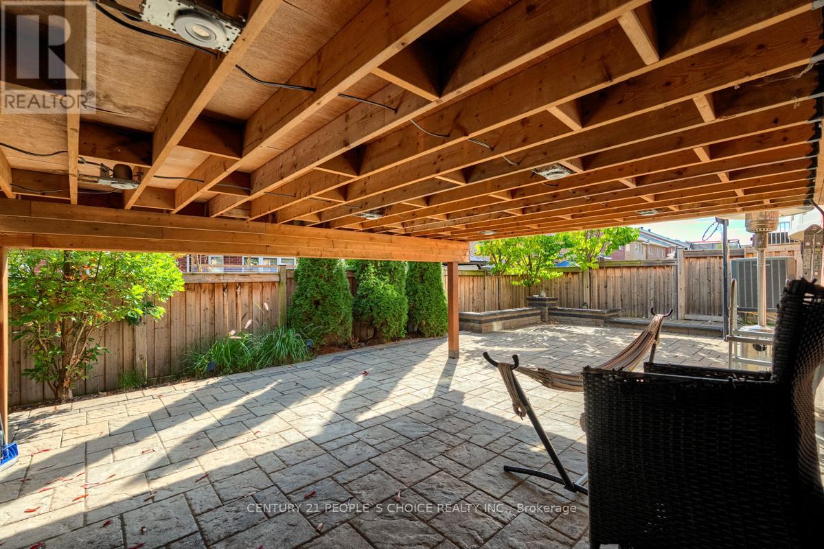 318 Laundon Terrace, Milton, Ontario  L9T 7N9 - Photo 46 - W12750972