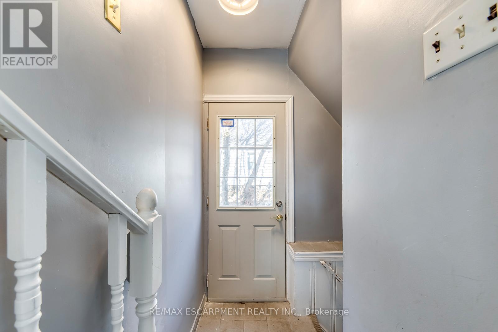 142 Ewen Road, Hamilton, Ontario  L8S 3C7 - Photo 41 - X12828988