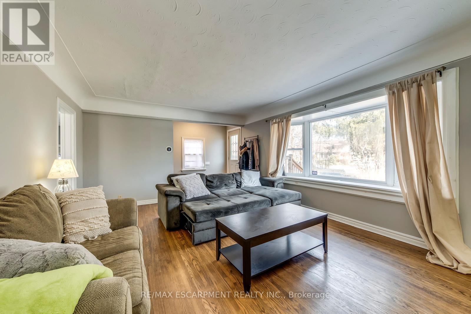 142 Ewen Road, Hamilton, Ontario  L8S 3C7 - Photo 10 - X12828988