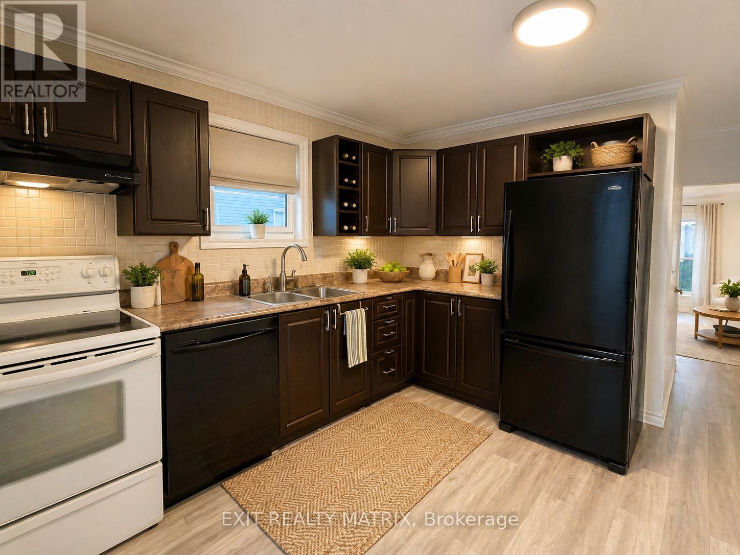 1691-1695 Saint-Laurent Street, Clarence-Rockland, Ontario  K4K 1C2 - Photo 34 - X12806278