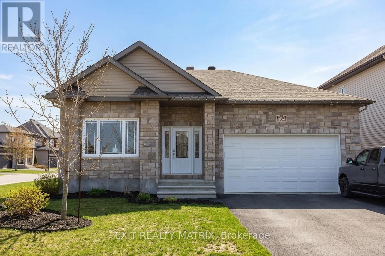 484 BRUGES STREET, Russell, Ontario