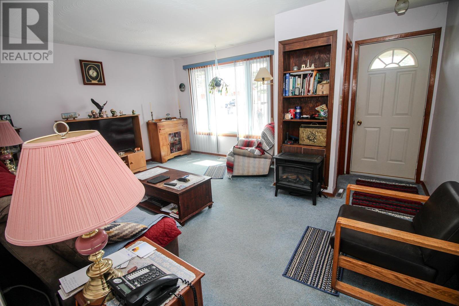 20 Lawson Ave, Sault Ste. Marie, Ontario  P6B 4E9 - Photo 14 - SM260810