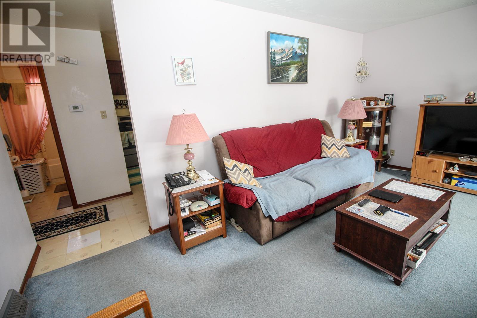 20 Lawson Ave, Sault Ste. Marie, Ontario  P6B 4E9 - Photo 16 - SM260810