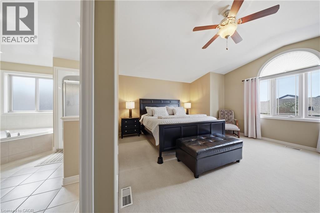 8684 Mcgarry Drive, Niagara Falls, Ontario  L2H 3N7 - Photo 40 - 40825236