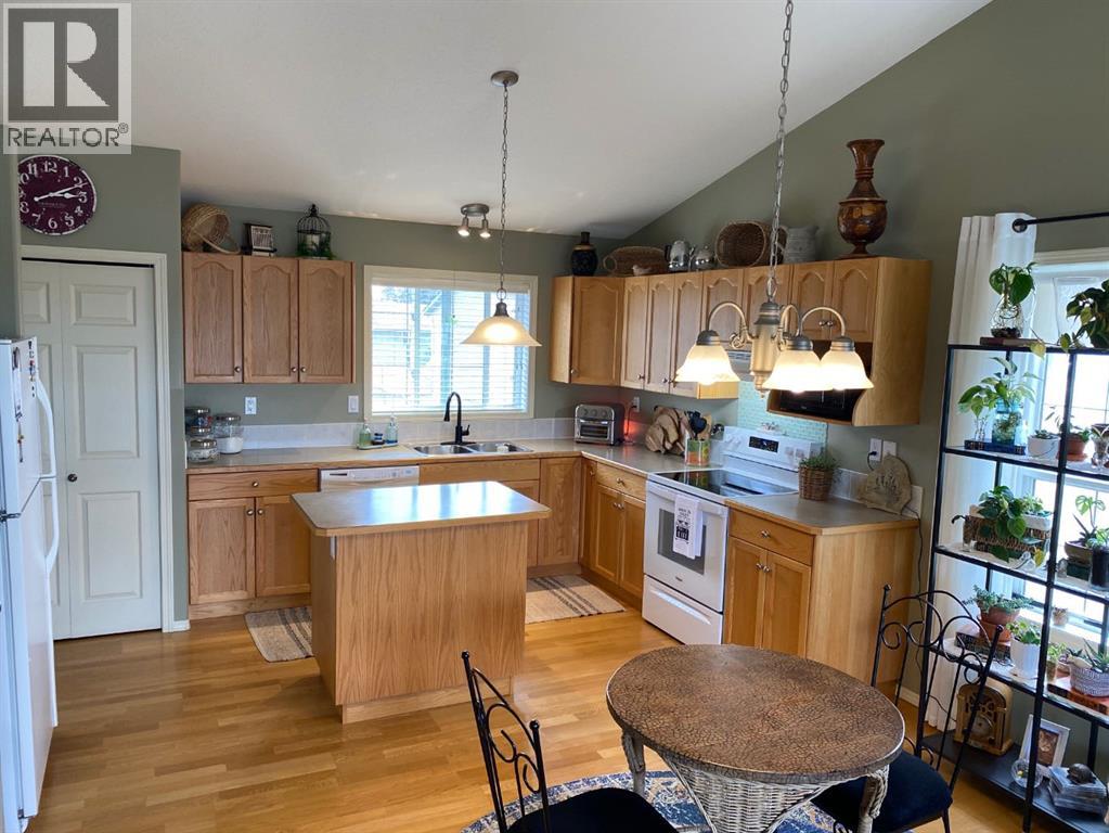 21, 5302 47 Street, Camrose, Alberta  T4V 1K6 - Photo 6 - A2303052