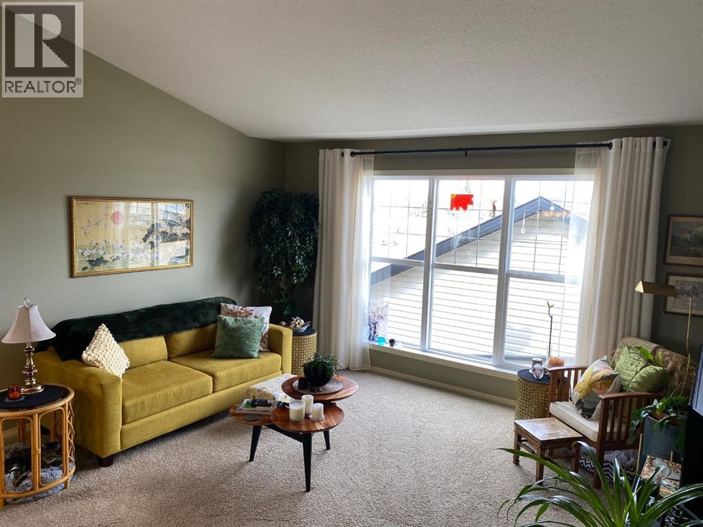 21, 5302 47 Street, Camrose, Alberta  T4V 1K6 - Photo 10 - A2303052