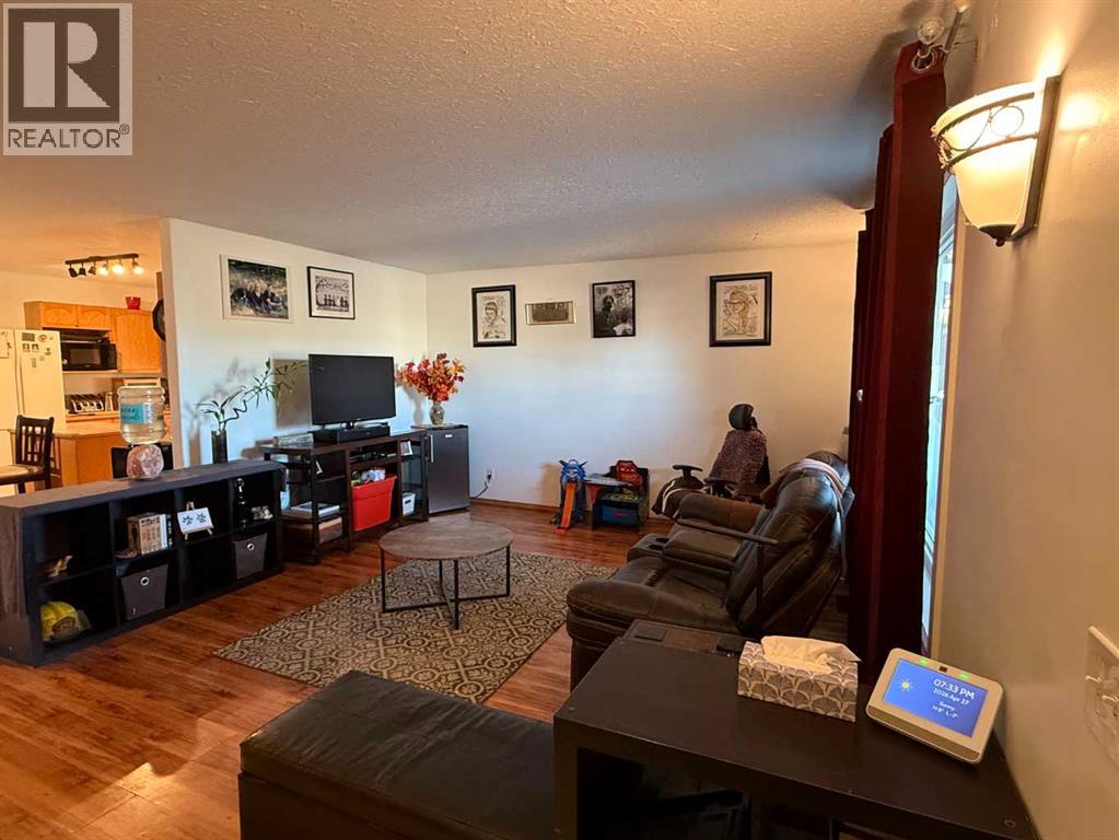14 Stephens Crescent, Whitecourt, Alberta  T7S 1V7 - Photo 12 - A2305388