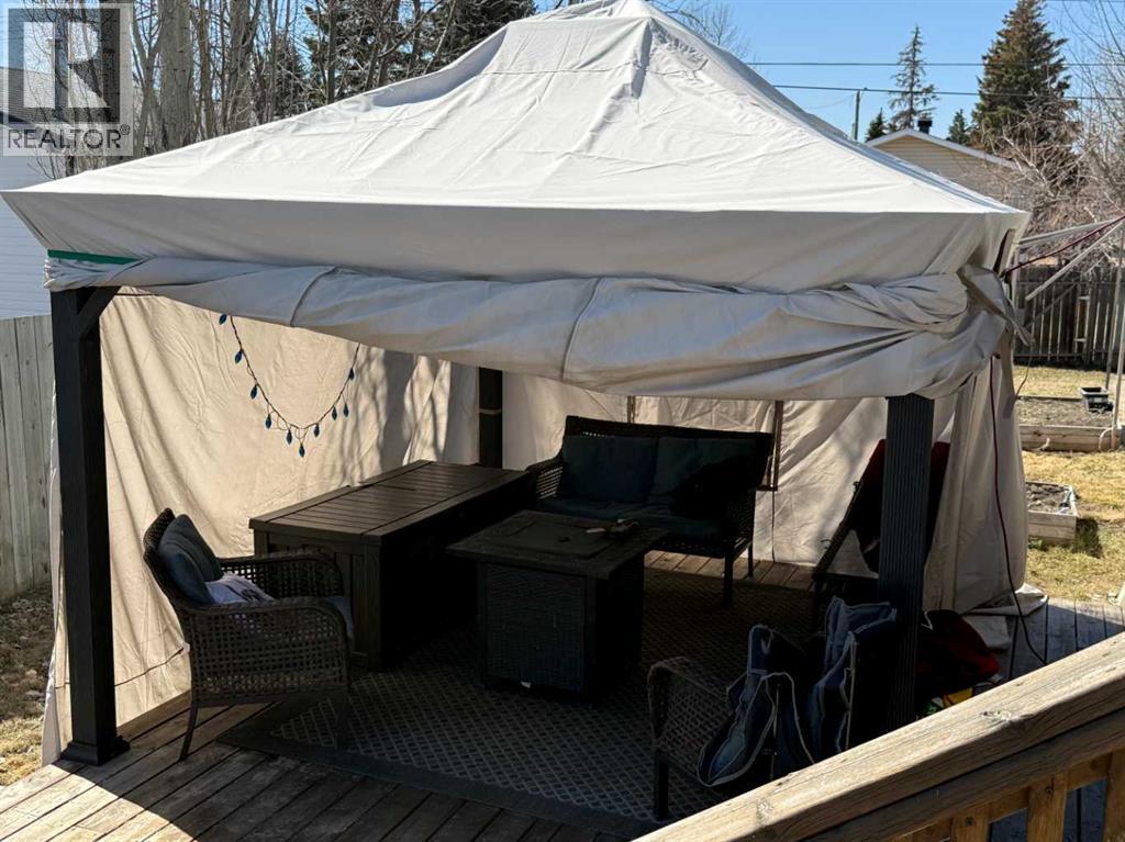 14 Stephens Crescent, Whitecourt, Alberta  T7S 1V7 - Photo 31 - A2305388