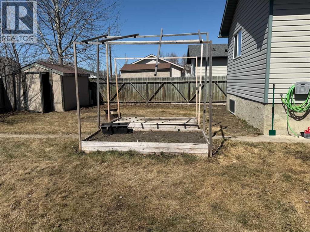 14 Stephens Crescent, Whitecourt, Alberta  T7S 1V7 - Photo 33 - A2305388