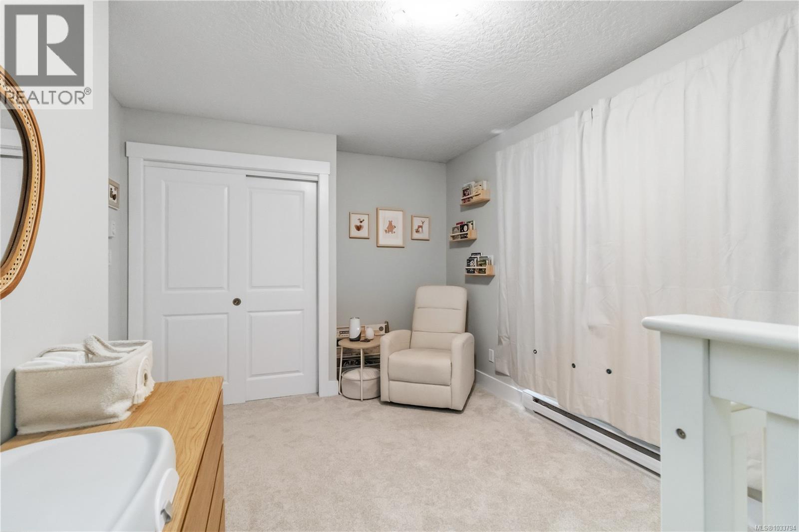 1 2918 Shelbourne St, Victoria, British Columbia  V8R 4M6 - Photo 30 - 1033794