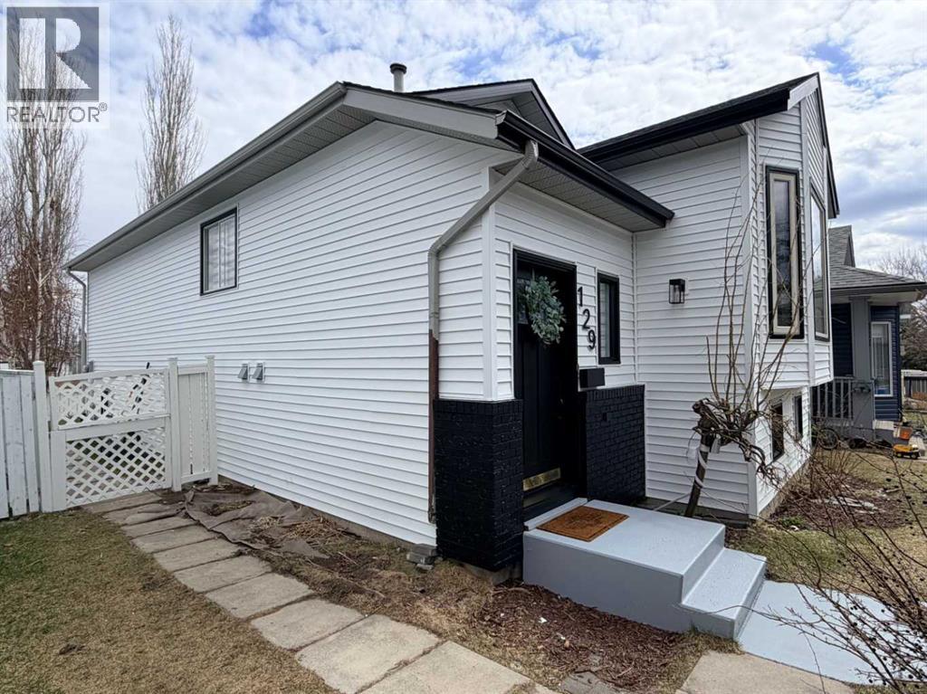 129 Coventry Place NE, Calgary, Alberta  T3K 4A6 - Photo 33 - A2289332