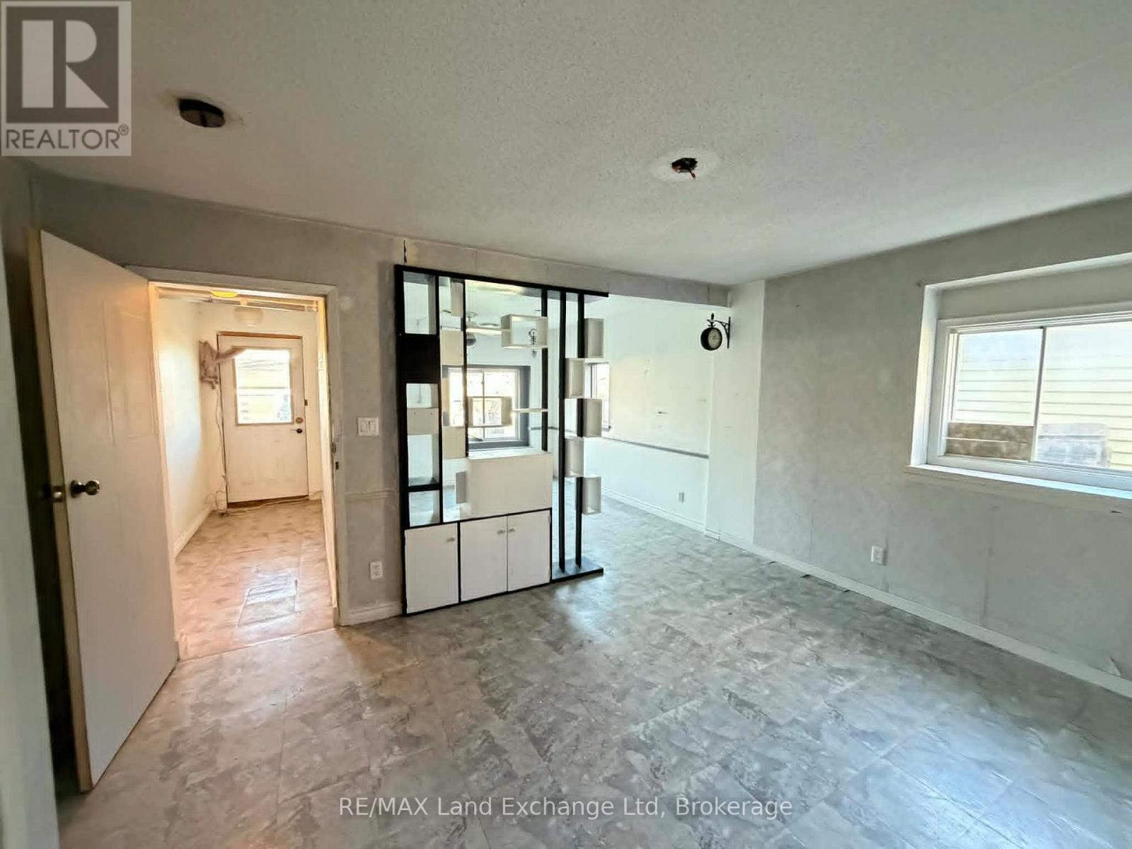 43846 Cranbrook Road, Huron East, Ontario  N0G 1H0 - Photo 13 - X13059906