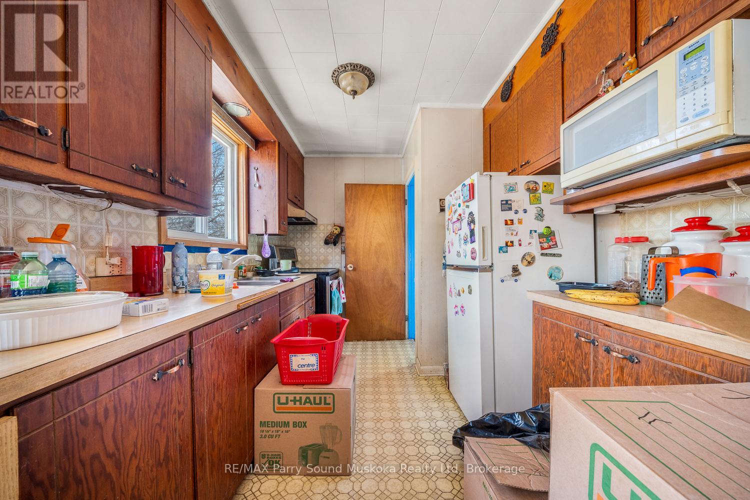 15 Louisa Street, Parry Sound, Ontario  P2A 2V3 - Photo 8 - X13059942