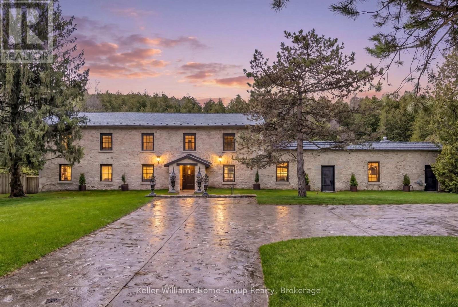 6 MILLRIDGE ESTATE PRIVATE, Centre Wellington, Ontario