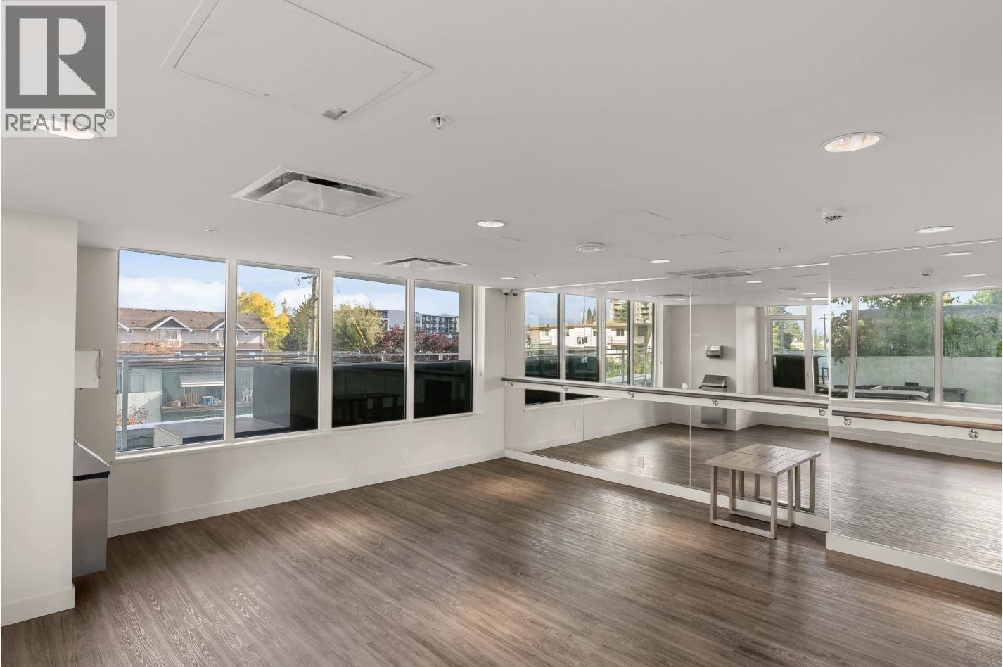 2207 5051 Imperial Street, Burnaby, British Columbia  V5J 0J3 - Photo 5 - R3117338