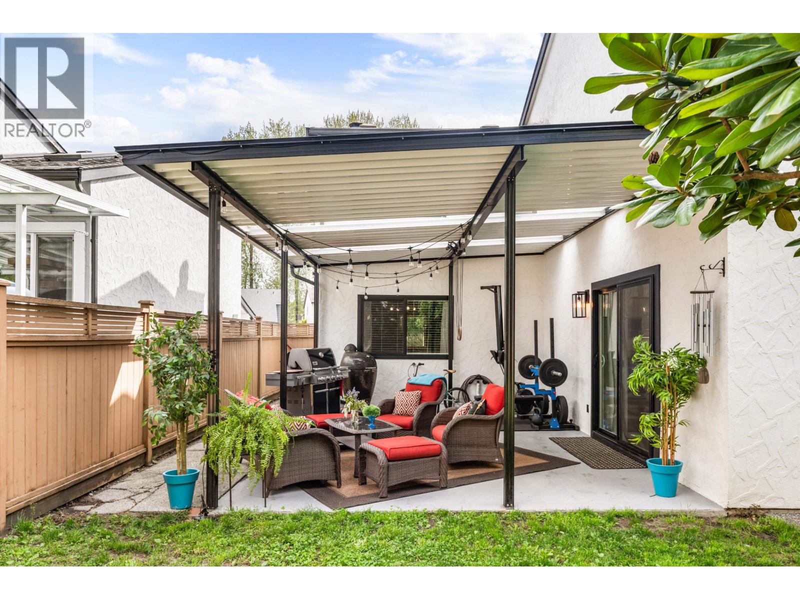 19764 Wildcrest Avenue, Pitt Meadows, British Columbia  V3Y 1M2 - Photo 18 - R3117319