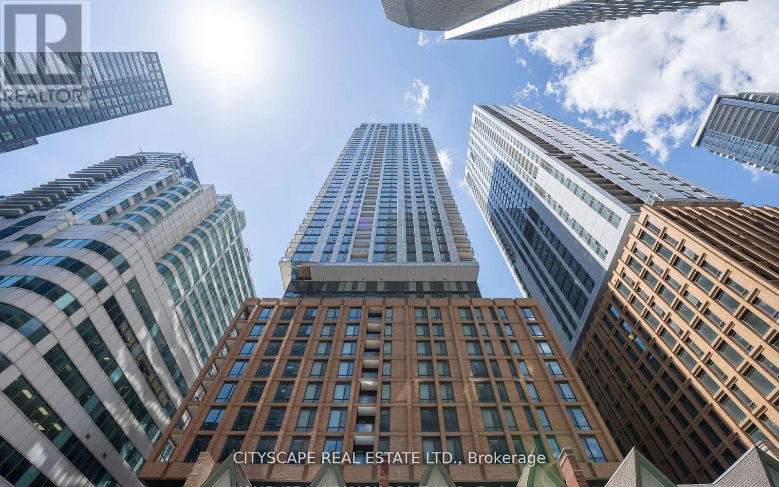 4315 - 8 Widmer Street, Toronto, Ontario  M5V 0W6 - Photo 1 - C13059916