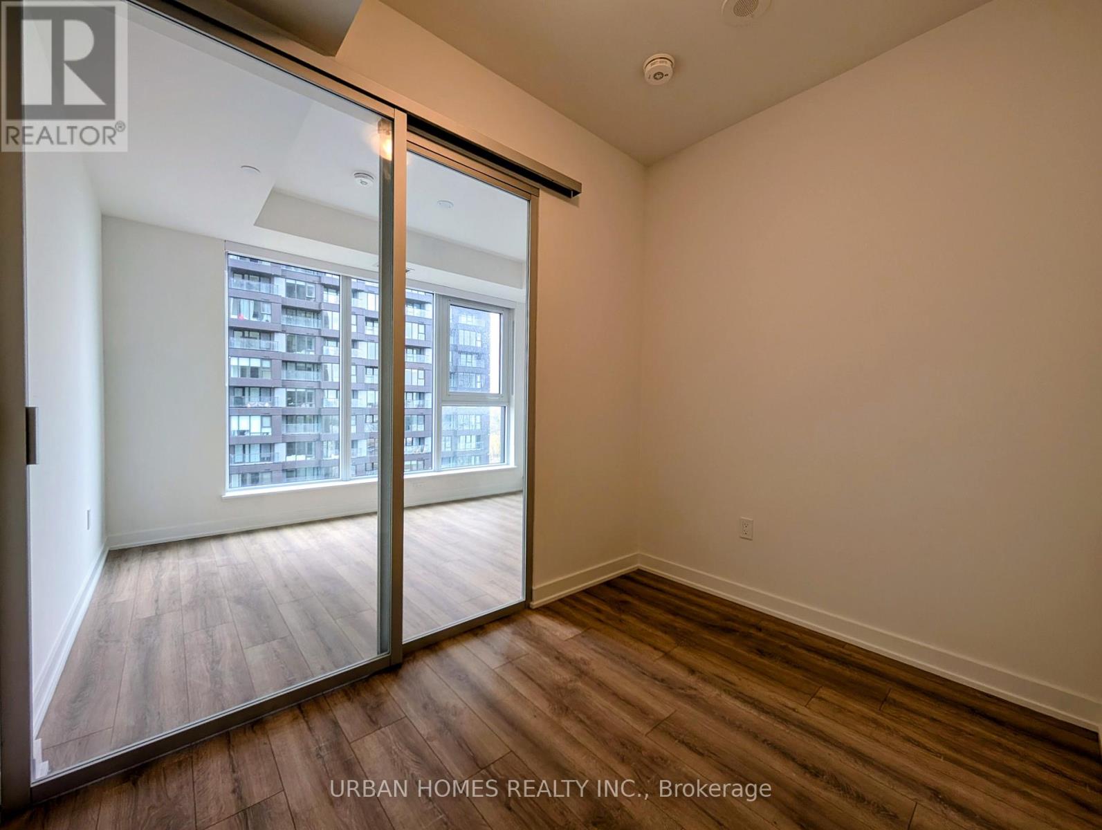 1901 - 5 Quarrington Lane, Toronto, Ontario  M3C 0S4 - Photo 10 - C13059946