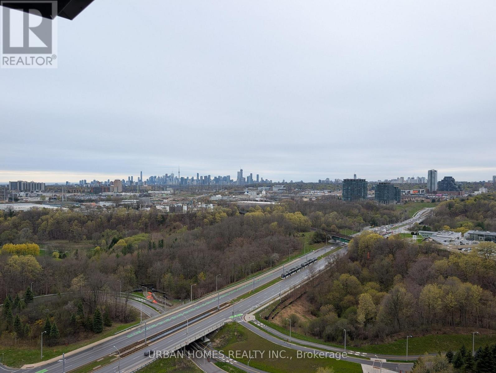 1901 - 5 Quarrington Lane, Toronto, Ontario  M3C 0S4 - Photo 18 - C13059946