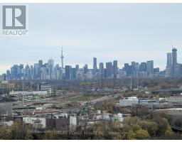 1901 - 5 QUARRINGTON LANE, Toronto, Ontario