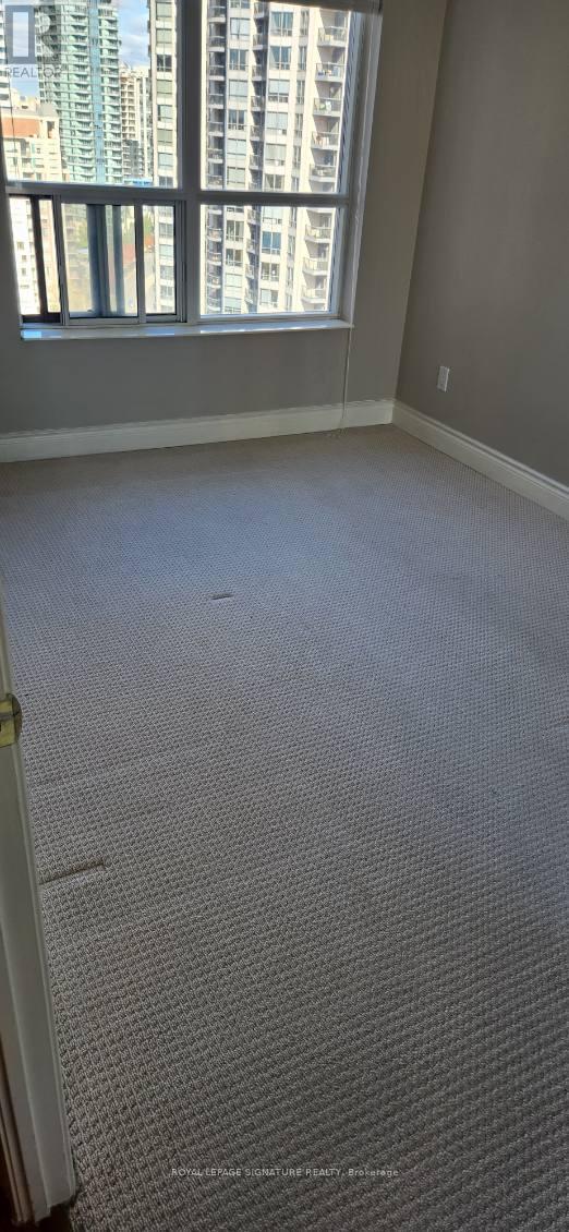 5 Northtown Way, Toronto, Ontario  M2N 7A1 - Photo 10 - C13060036