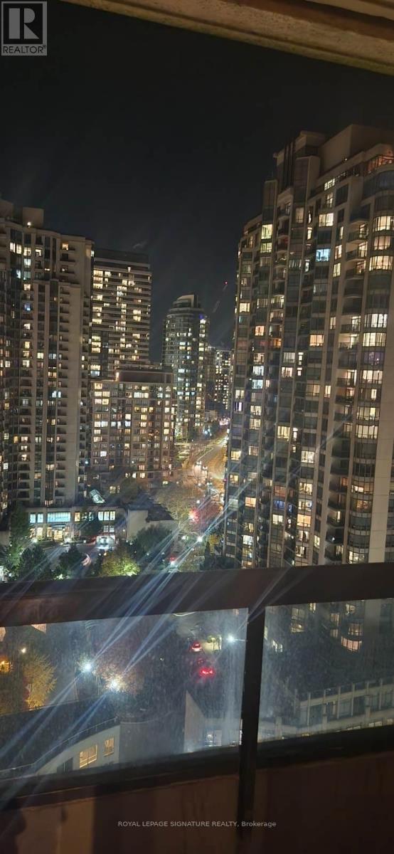 5 Northtown Way, Toronto, Ontario  M2N 7A1 - Photo 11 - C13060036