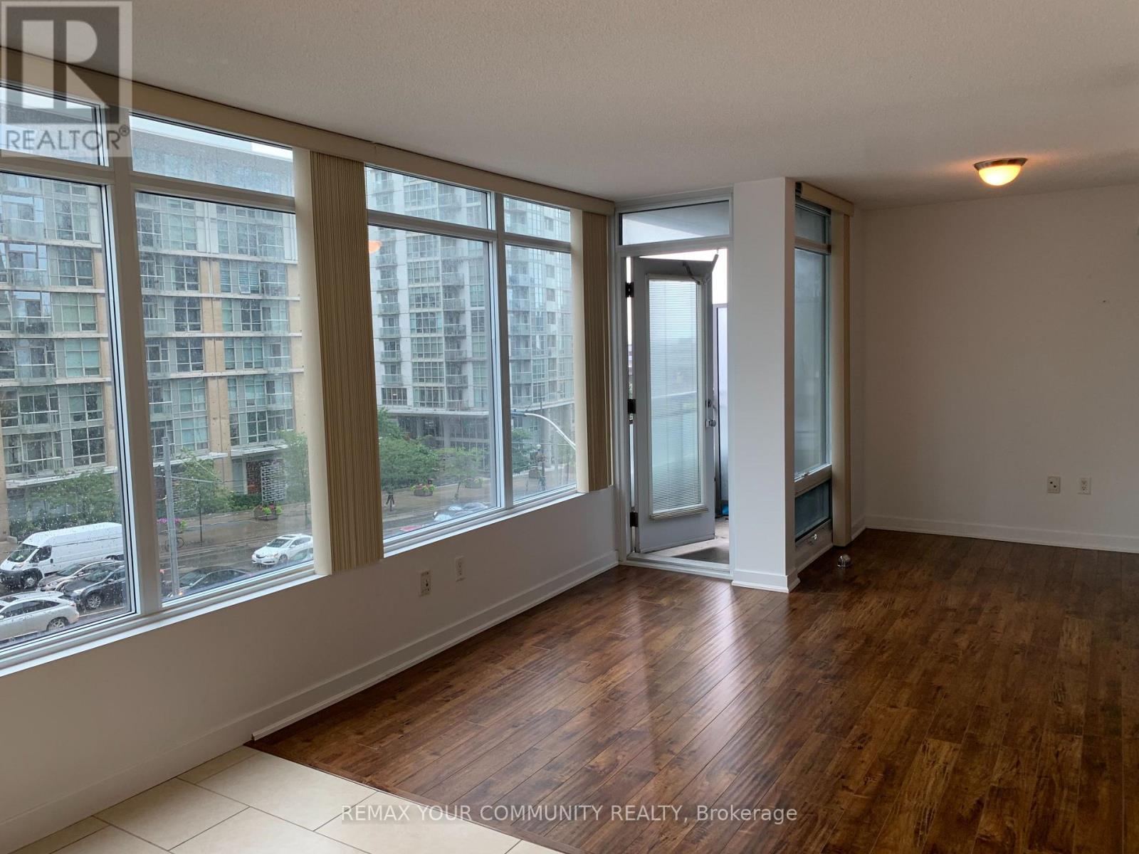 518 - 15 Brunel Court, Toronto, Ontario  M5V 3Y6 - Photo 9 - C13060060