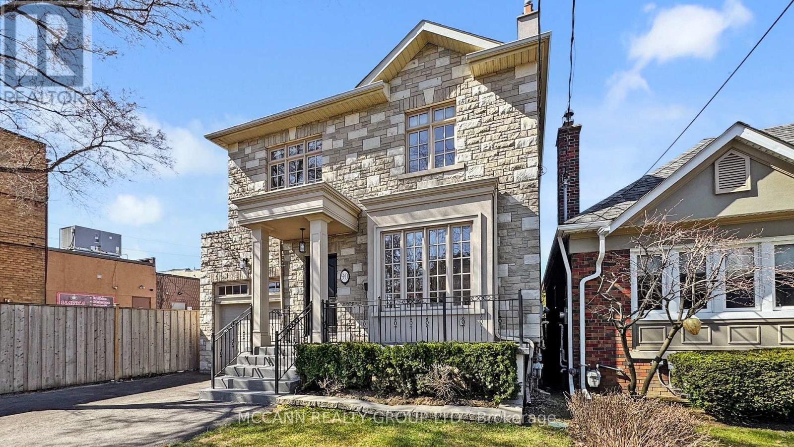 90 Haddington Avenue, Toronto, Ontario  M5M 2P3 - Photo 2 - C13060092