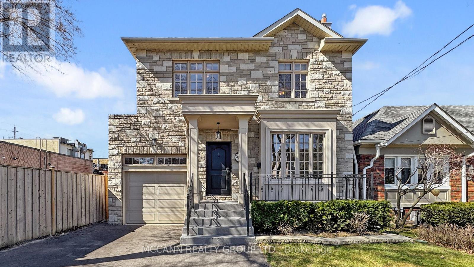 90 Haddington Avenue, Toronto, Ontario  M5M 2P3 - Photo 3 - C13060092