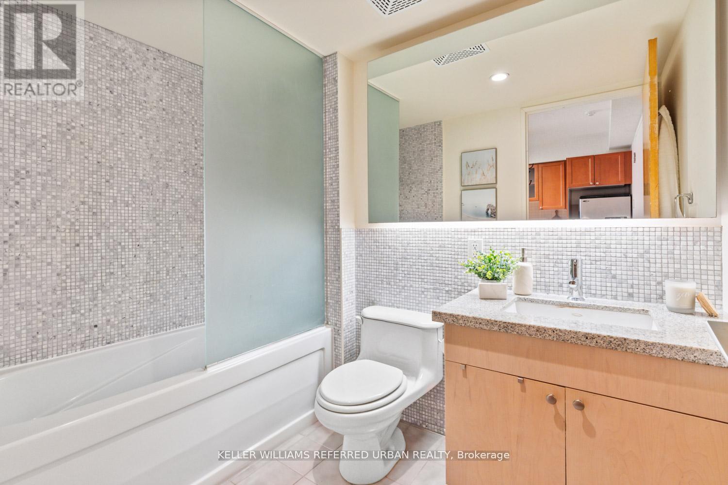 341 - 1005 King Street W, Toronto, Ontario  M6K 3M8 - Photo 18 - C13060110