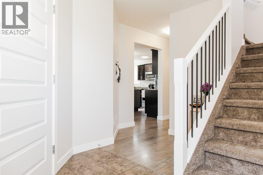 11317 105a Avenue, Grande Prairie, Alberta  T8V 4A7 - Photo 4 - A2298707