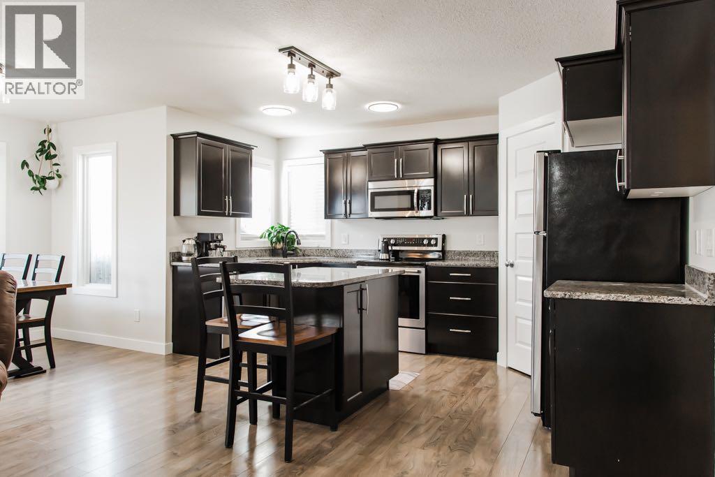 11317 105a Avenue, Grande Prairie, Alberta  T8V 4A7 - Photo 5 - A2298707