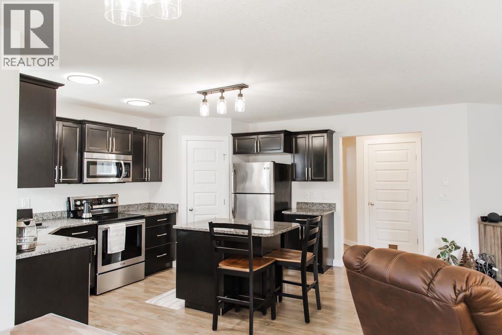 11317 105a Avenue, Grande Prairie, Alberta  T8V 4A7 - Photo 9 - A2298707