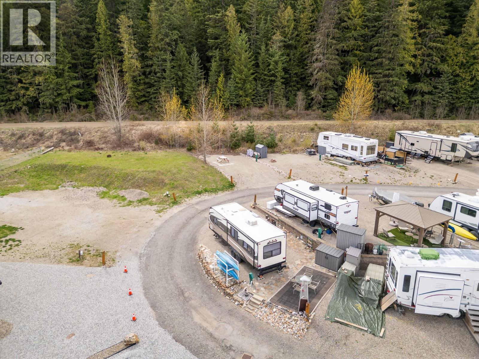 1681 Sugar Lake Road Lot# 42, Lumby, British Columbia  V0E 2G2 - Photo 3 - 10385286