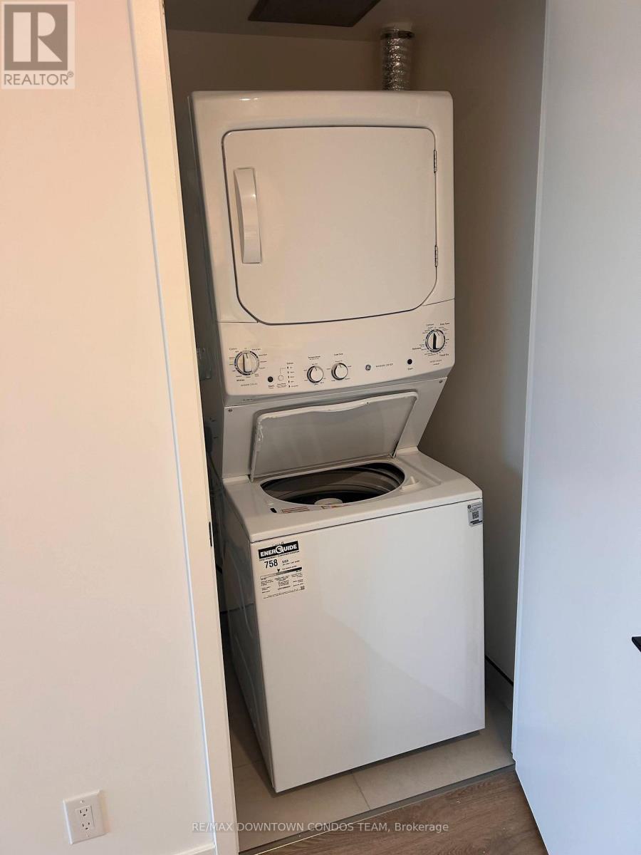 1110 - 1050 Eastern Avenue, Toronto, Ontario  M4L 0B7 - Photo 13 - E13059896