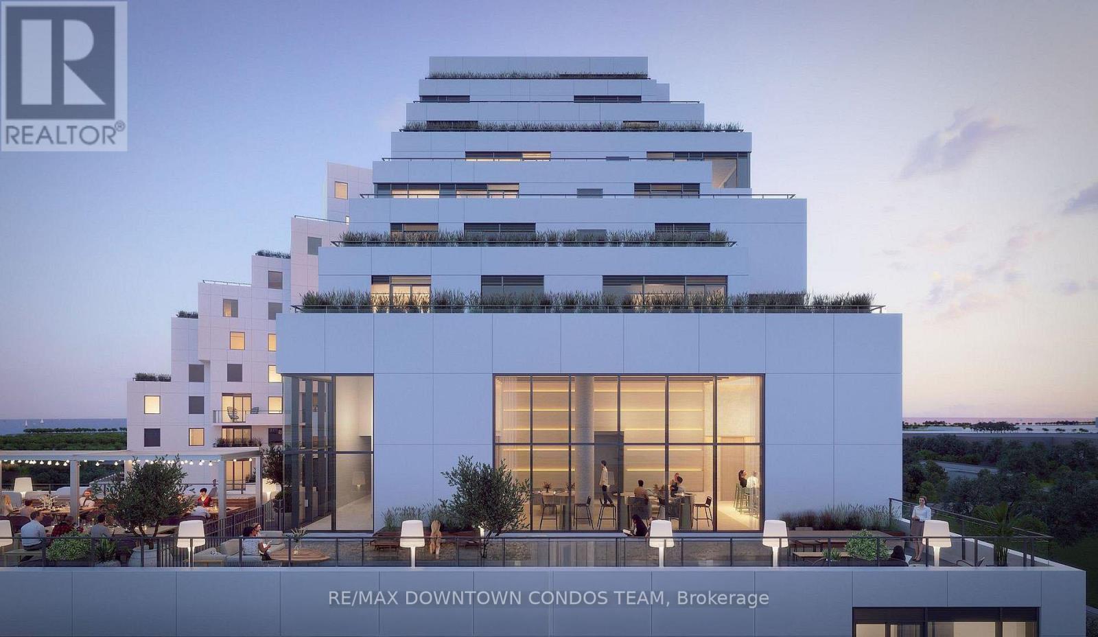 1110 - 1050 Eastern Avenue, Toronto, Ontario  M4L 0B7 - Photo 2 - E13059896