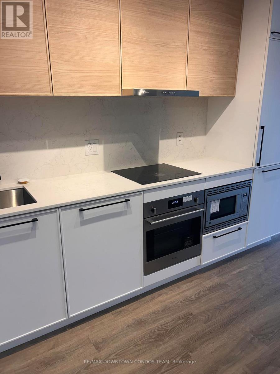 1110 - 1050 Eastern Avenue, Toronto, Ontario  M4L 0B7 - Photo 5 - E13059896