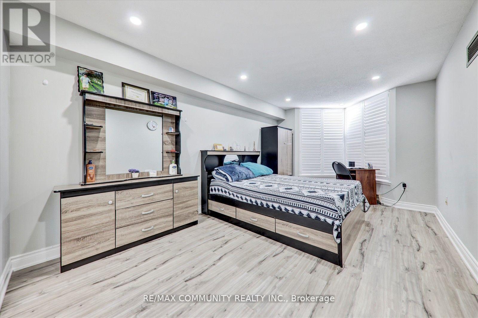 Ph11 - 430 Mclevin Avenue, Toronto, Ontario  M1B 5P1 - Photo 16 - E13059944