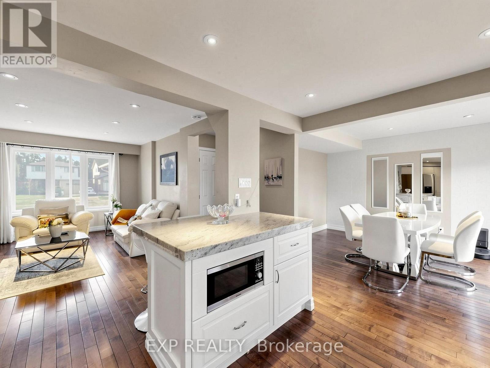 598 Stonebridge Lane, Pickering, Ontario  L1W 3B3 - Photo 18 - E13059950