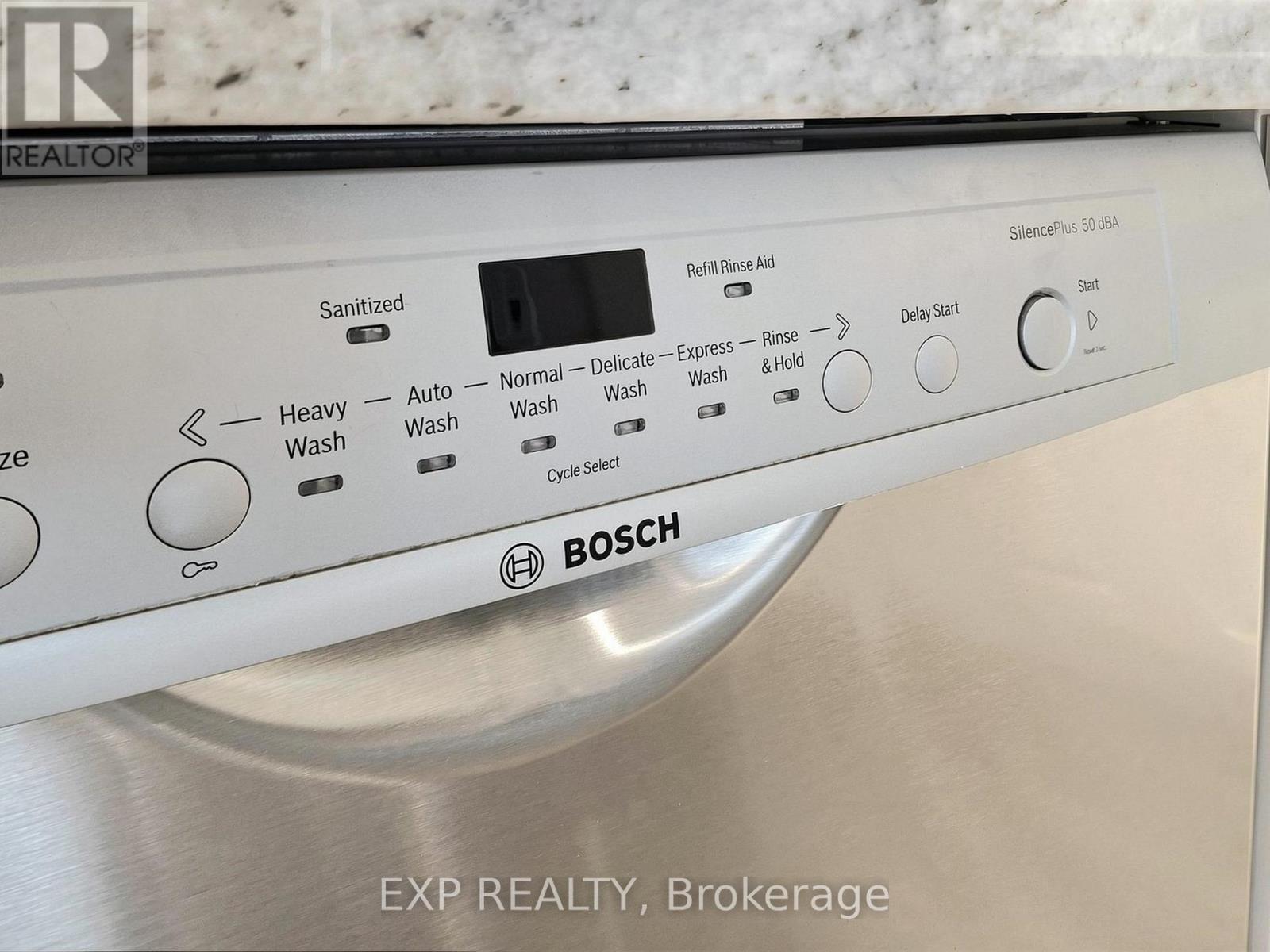 598 Stonebridge Lane, Pickering, Ontario  L1W 3B3 - Photo 21 - E13059950