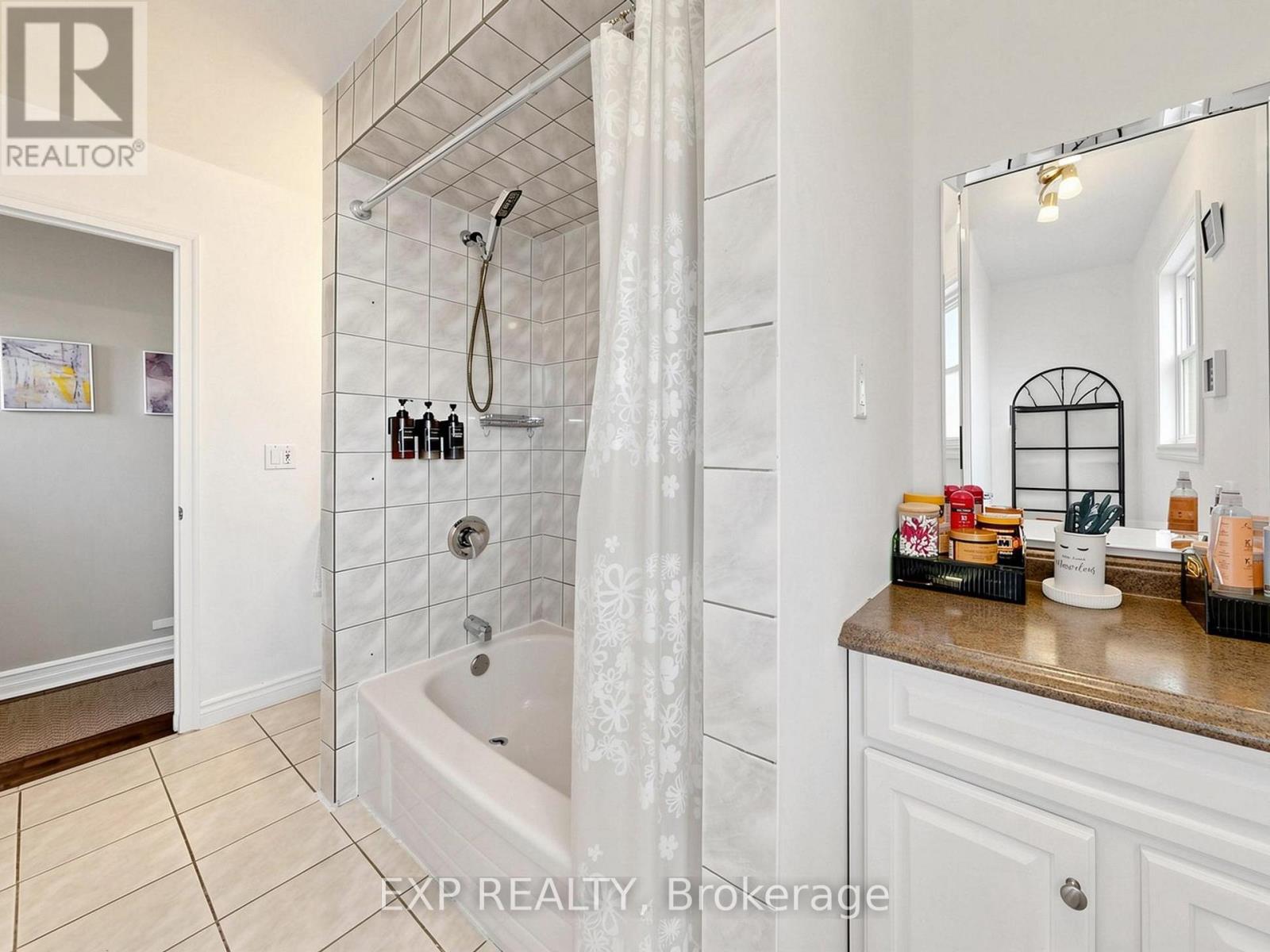 598 Stonebridge Lane, Pickering, Ontario  L1W 3B3 - Photo 34 - E13059950