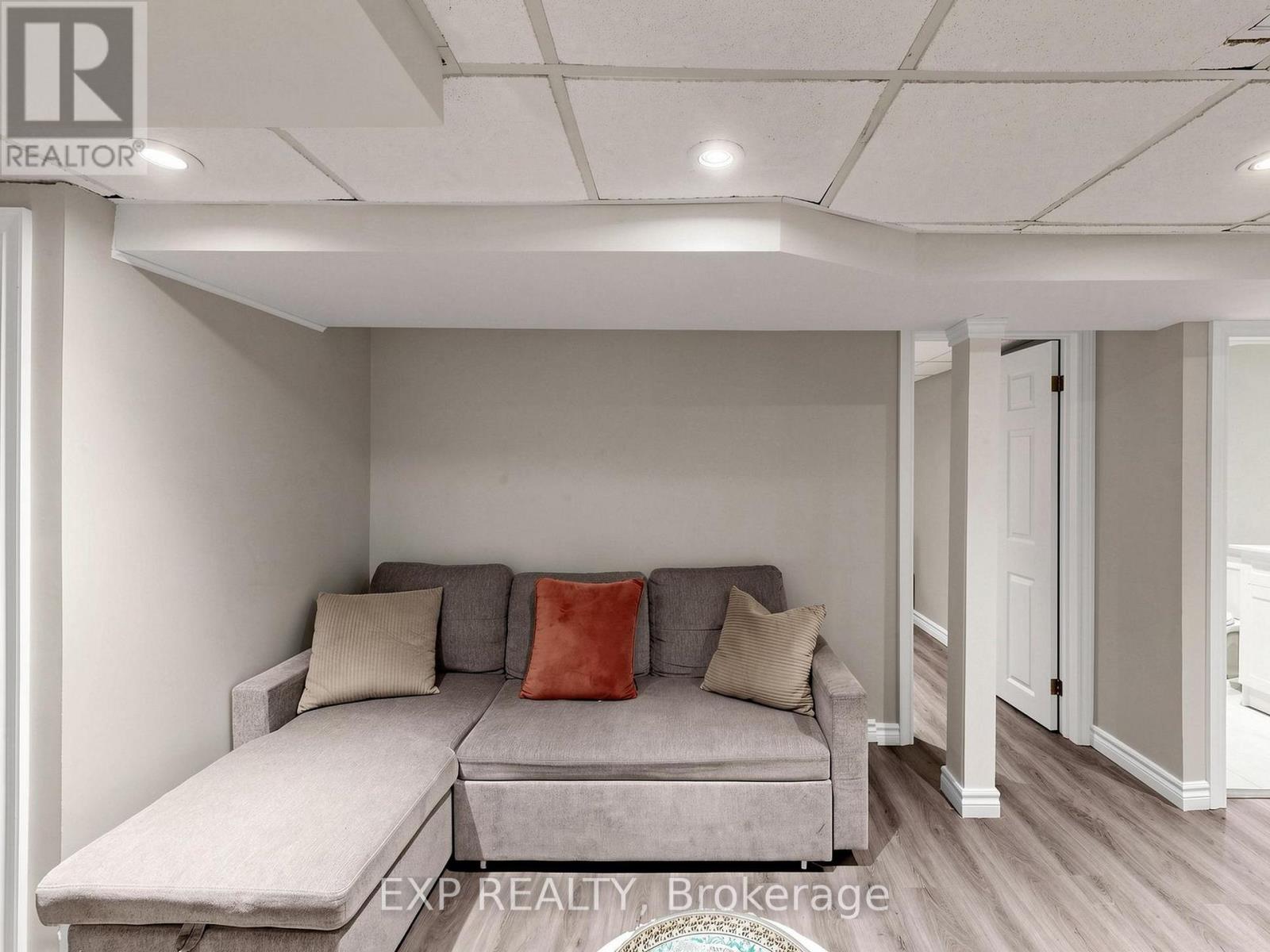 598 Stonebridge Lane, Pickering, Ontario  L1W 3B3 - Photo 37 - E13059950